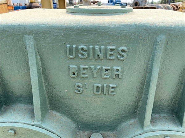 Usines Beyer Freres Gearbox)